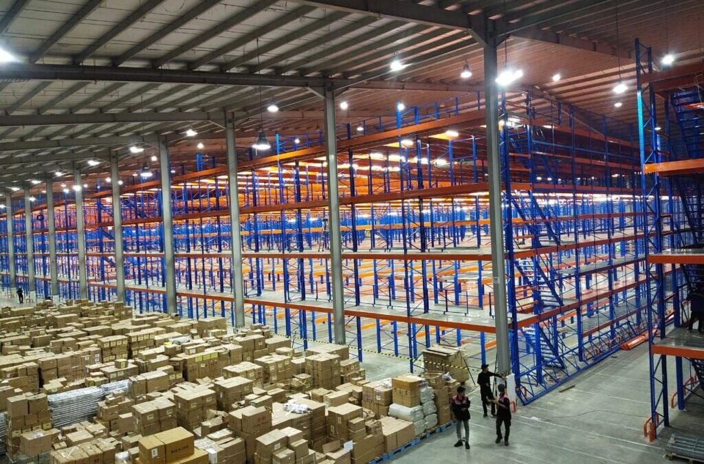 Rak Mezzanine: Maksimalkan Ruang Vertikal Toko dan Gudang