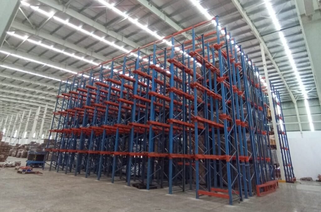 Rak Gudang untuk Gudang Industri dengan Area Terbatas